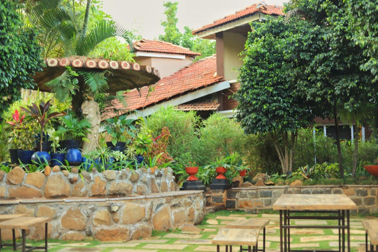 Achalaa Resort كولهابور المظهر الخارجي الصورة