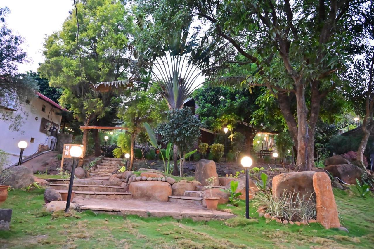 Achalaa Resort كولهابور المظهر الخارجي الصورة